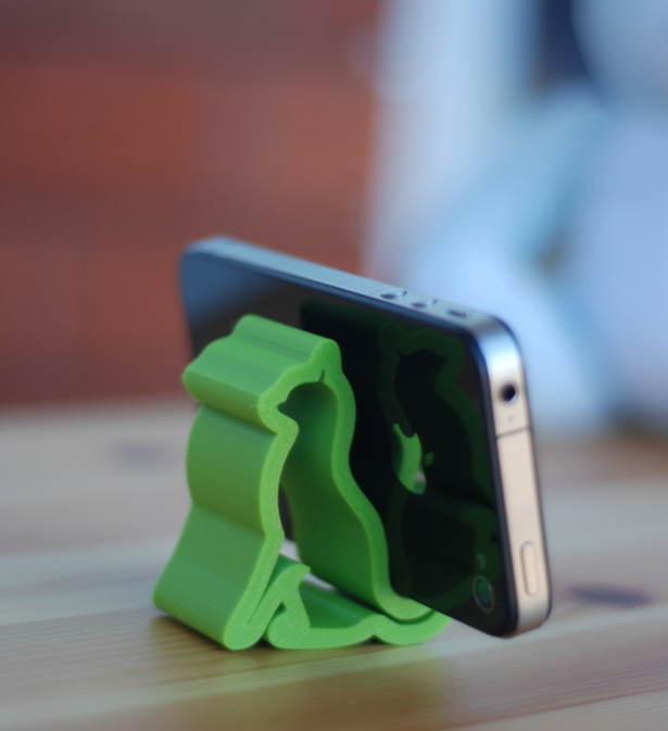 😺 Ever wanted a cat to hold your phone while you watch cute cat videos? Now you can!

The cat phone holder available now at menagerie3d.etsy.com!

#cats #catsofinstagram #3dprinted #3d #3dprints #cute #cuteanimals #phoneholder #phoneholders #phoneaccessories #phoneaccesories