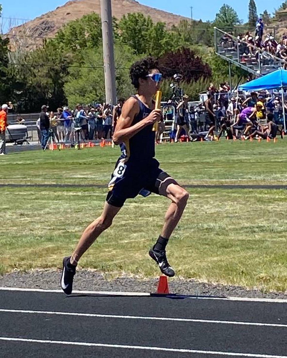 boulder_hs's tweet photo. Boys Track at State! #bchs41 #bchstrack https://t.co/QjPKuUZfRP