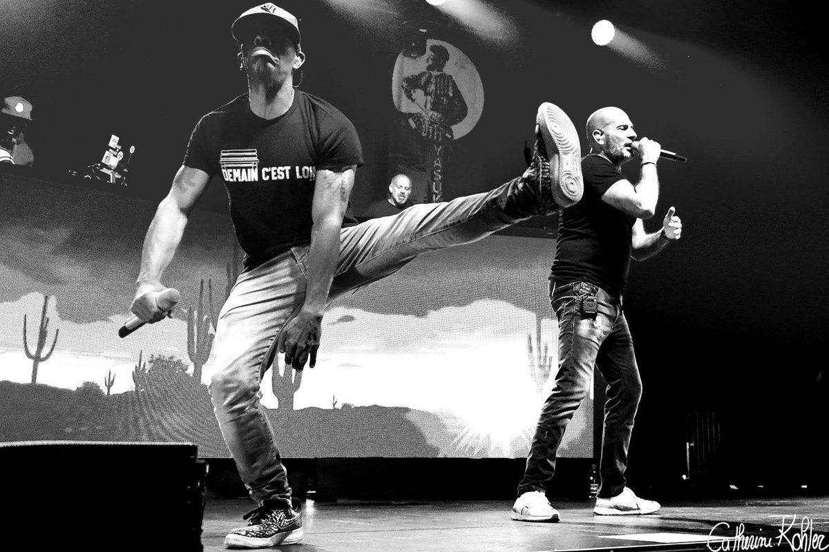 PhotographCathy's tweet photo. IAM 💕 à #mulhouse #rap #concert  n’a pas pris une ride 😉 https://t.co/jiAtJ08STZ
