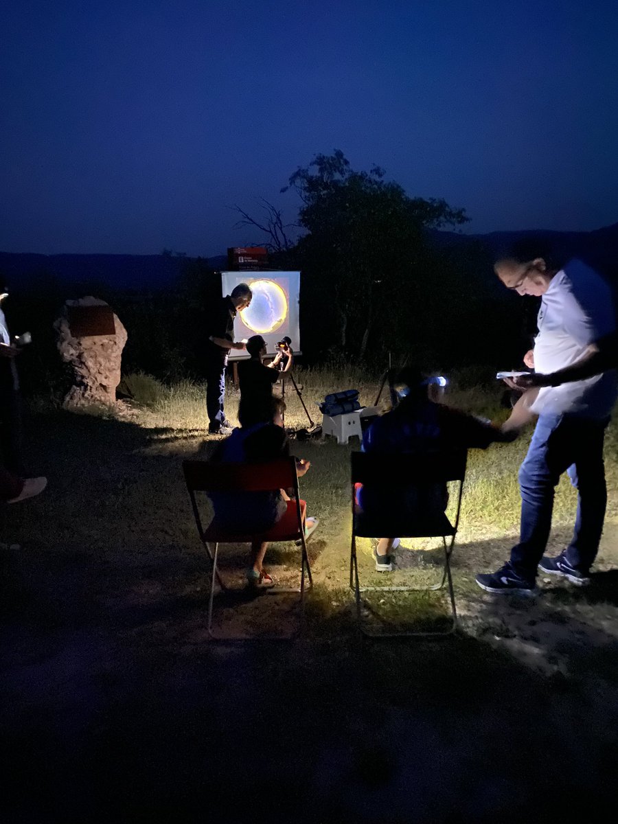 Acabem la jornada a Les Esplugues de Conques on <a href="/CelistiaP/">Celístia Pirineus</a> ens ensenya el cel únic que tenim. Un dels millors cels d’Europa reconegut per la #UNESCO som #Starlight 

#LoFestivaldeSenderismedelaConcaDellà