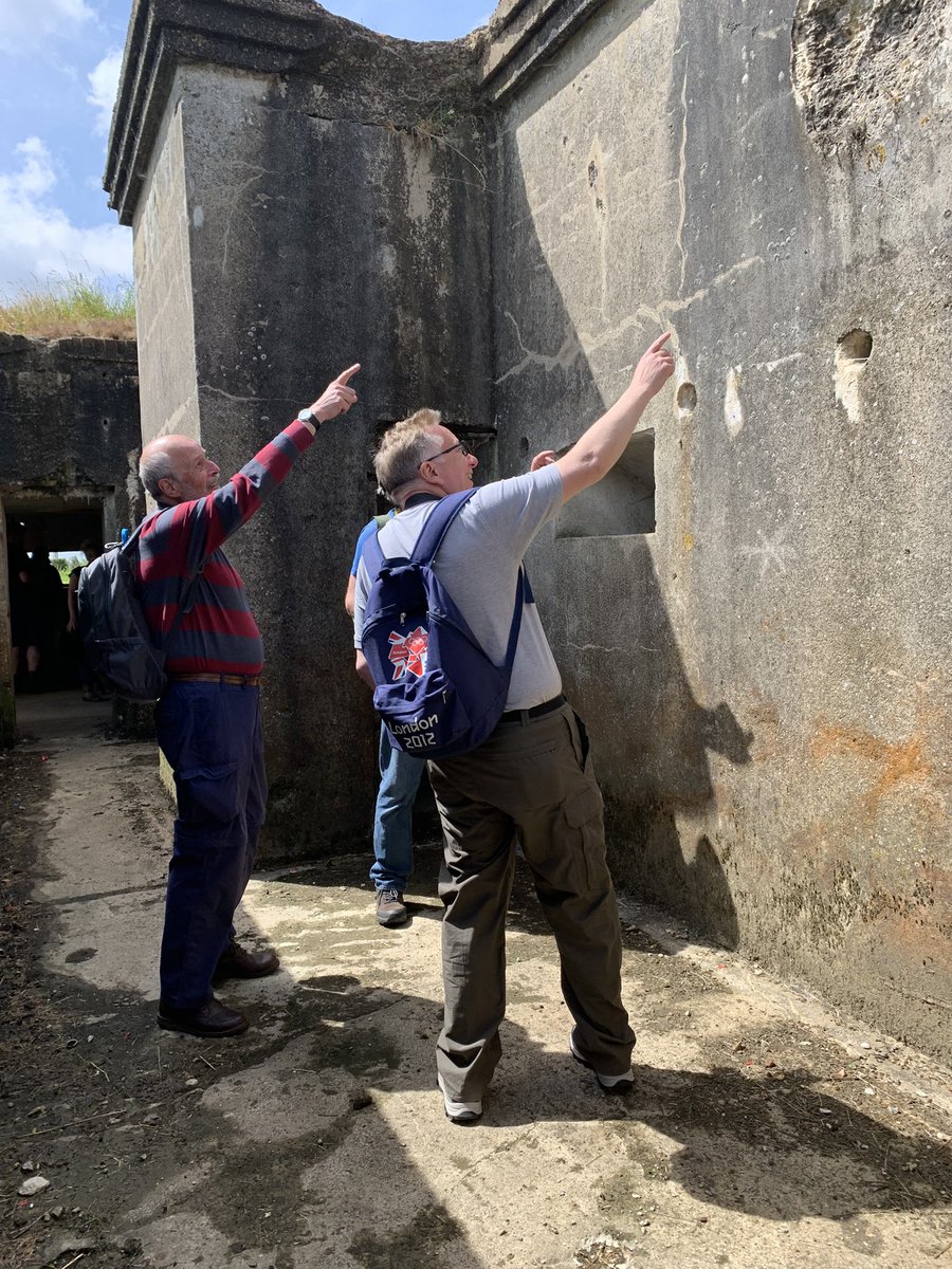 louise_provan's tweet photo. Great War nerds in their natural environment 🤣🤓🤓🤓#messinesridge #GWGYpres @GreatWarGroup https://t.co/YkWRTQQlgJ
