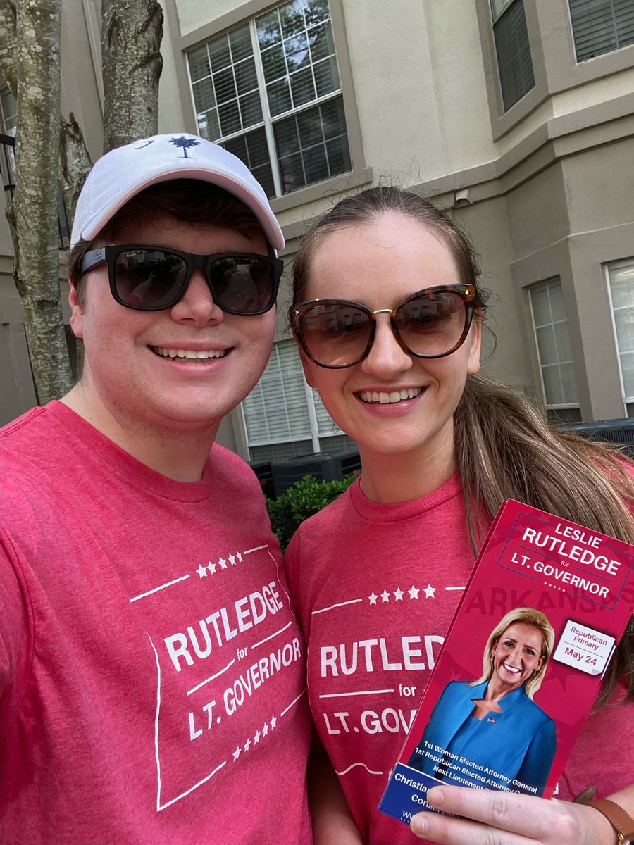 LeslieRutledge's tweet photo. #TeamRutledge had a super Saturday—knocking doors &amp; campaign stops across Arkansas! Vote Rutledge for Lt Governor in Republican Primary on May 24th. Polls open 7:30am-7:30 pm. #LR4LG https://t.co/lk7eHItAsV