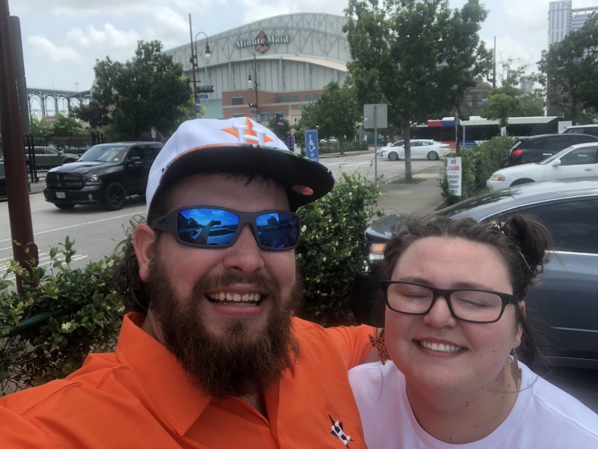 austin_koen's tweet photo. Time for the wife’s first Astros game. BTHO the rangers! #astros #LEVELUP https://t.co/uwM2fARDYo