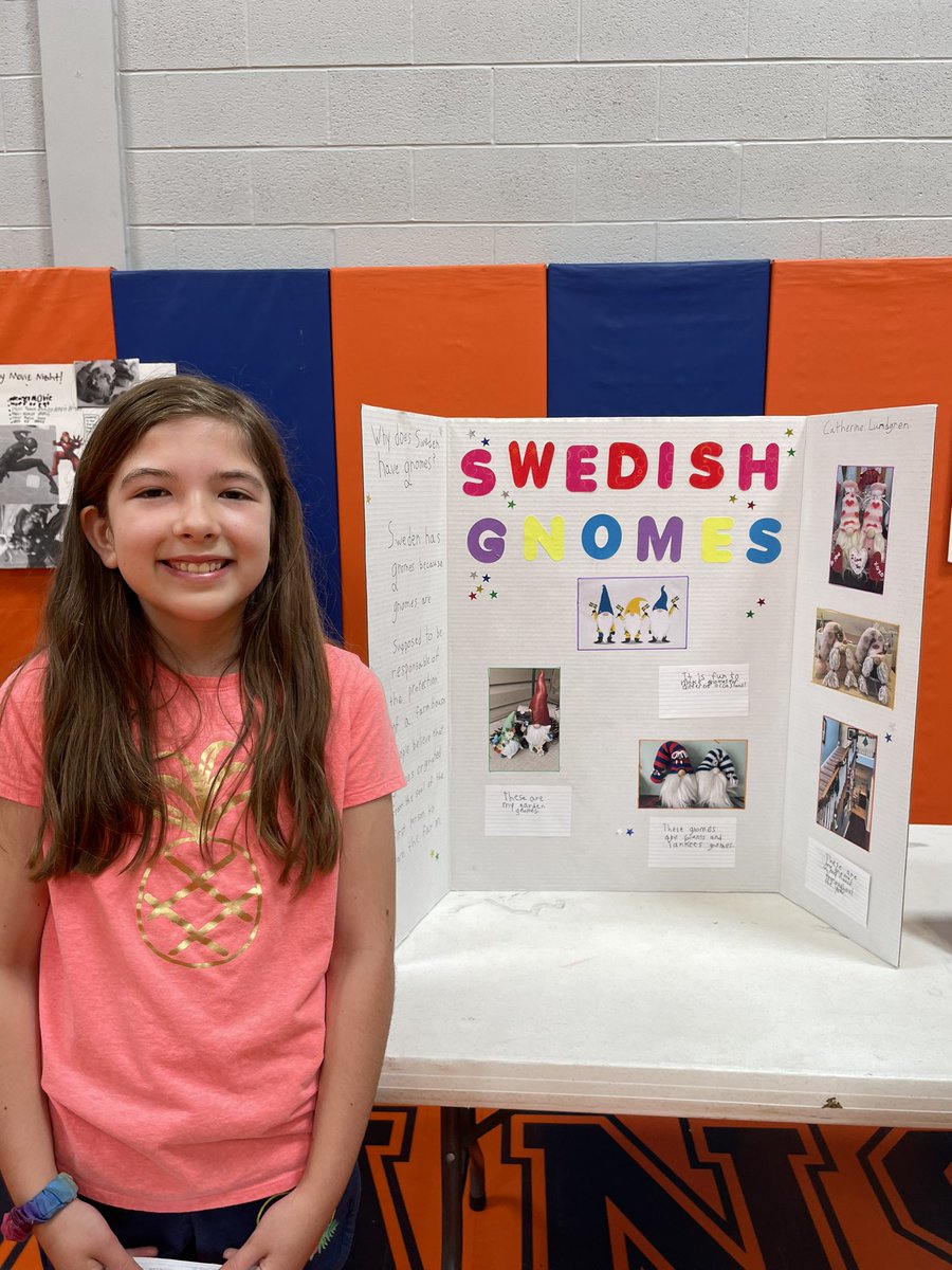 MsMeehan421's tweet photo. Welcome to our fifth grade world.  #countriesandtraditions @FUFSD_GH @FUFSD_SSSeward @FUFSD https://t.co/j1iD2pthFR