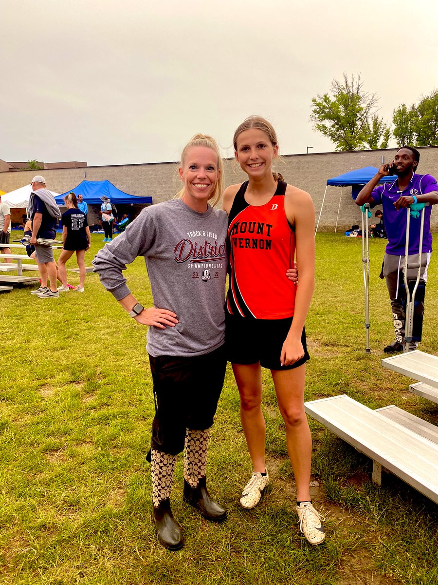 Kathy Thayer tweet media