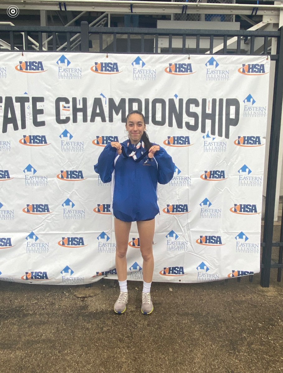Congratulations to Isabella Orozco for her third place finishes in the 400 and 800 meters finals at the IHSA state finals! Outstanding!!!