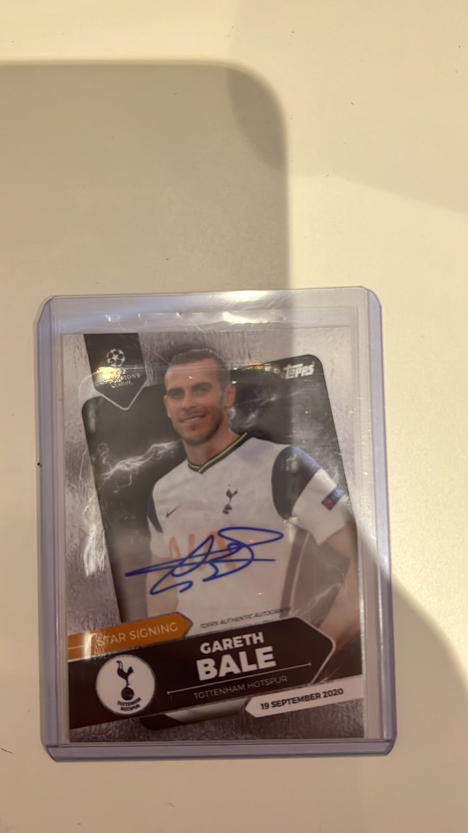 Uk_Breaker's tweet photo. Got a few bale autos for sale

£120 for lost rookie 
£30 for summer signings https://t.co/XWdaQG5FNS