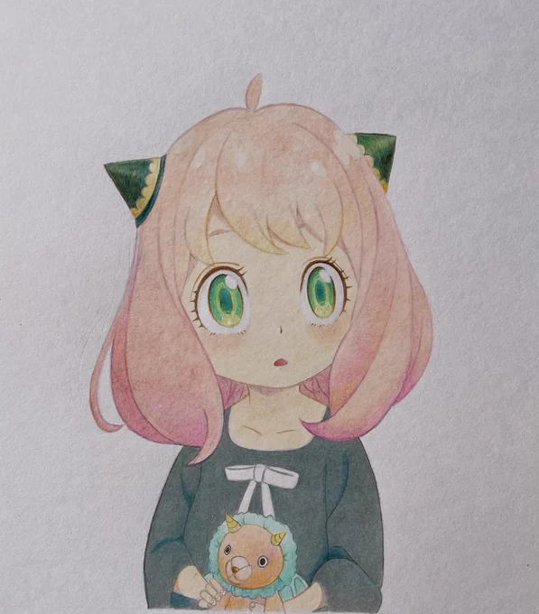 アーニャ 描いてみた。 色鉛筆でふんわりと。 #模写 #アーニャ #スパイファミリー