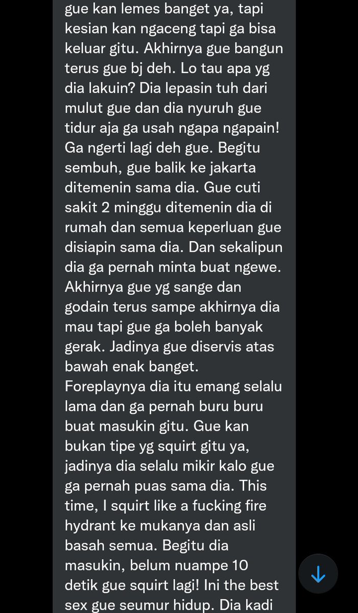 nurxaledaaa's tweet photo. Lanjutan cerita BJ di pesawat (2/2)

Ternyata versi pr*mugari nya ada dan dia langsung dm aku, katanya itu cerita dia pas jaman msh flight + dia mau kasih cerita versi dia 🍻😆 https://t.co/3S7n8SFOq1