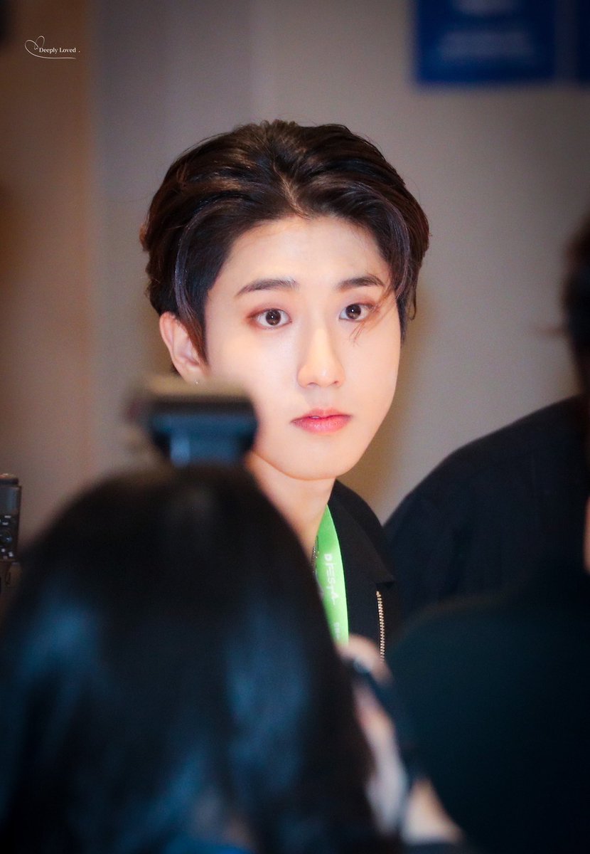 han pics tweet media