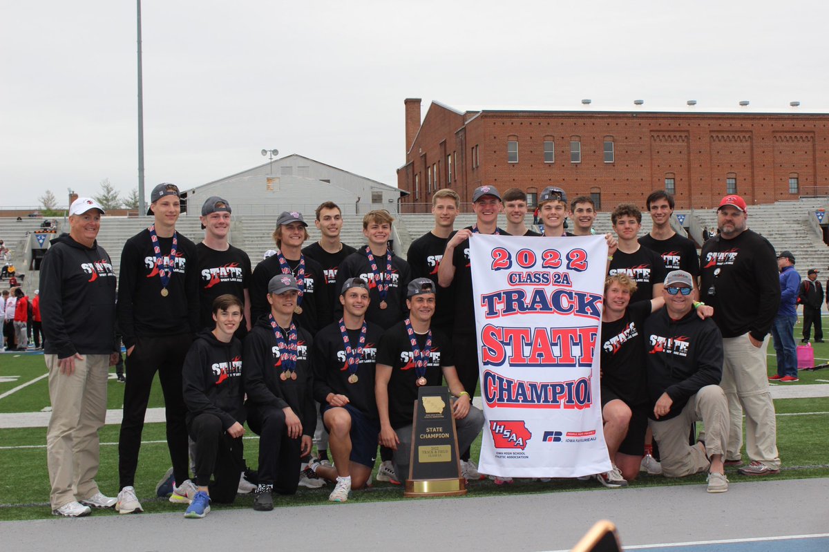 Spirit Lake boys are the 2A State Champions!!!  
#trackandfield #iahstrk