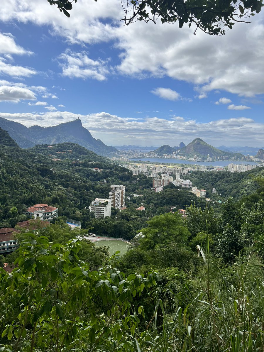SLIMANE29K's tweet photo. OUTSIDE - Rio De Janeiro , Brazil https://t.co/hhCS0PCqL4