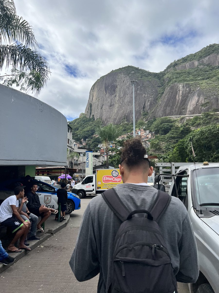SLIMANE29K's tweet photo. OUTSIDE - Rio De Janeiro , Brazil https://t.co/hhCS0PCqL4