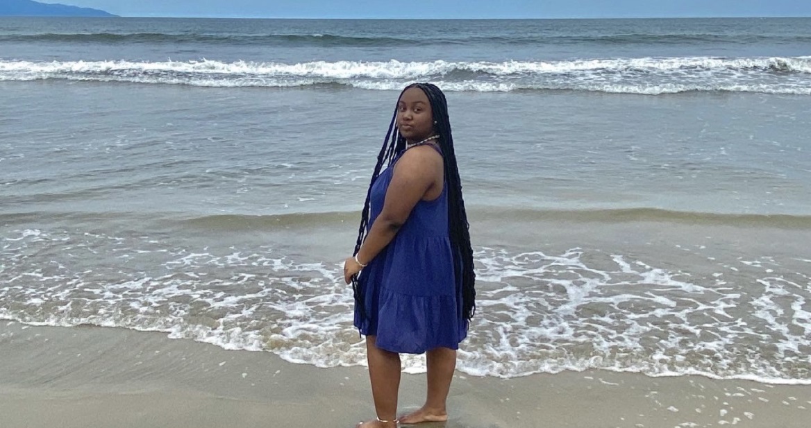 nccpletsgo's tweet image. Senior Spotlight Time!
Gionna Jones is a first-year Counterpoint &amp;amp; 1 of only 6 Despoints.
Post Grad Plans: Attend beauty school to obtain my cosmetology and esthetics license. I plan on having my own business and salon.
#CpletsGO
#SeniorSpotlight
#ShowChoir