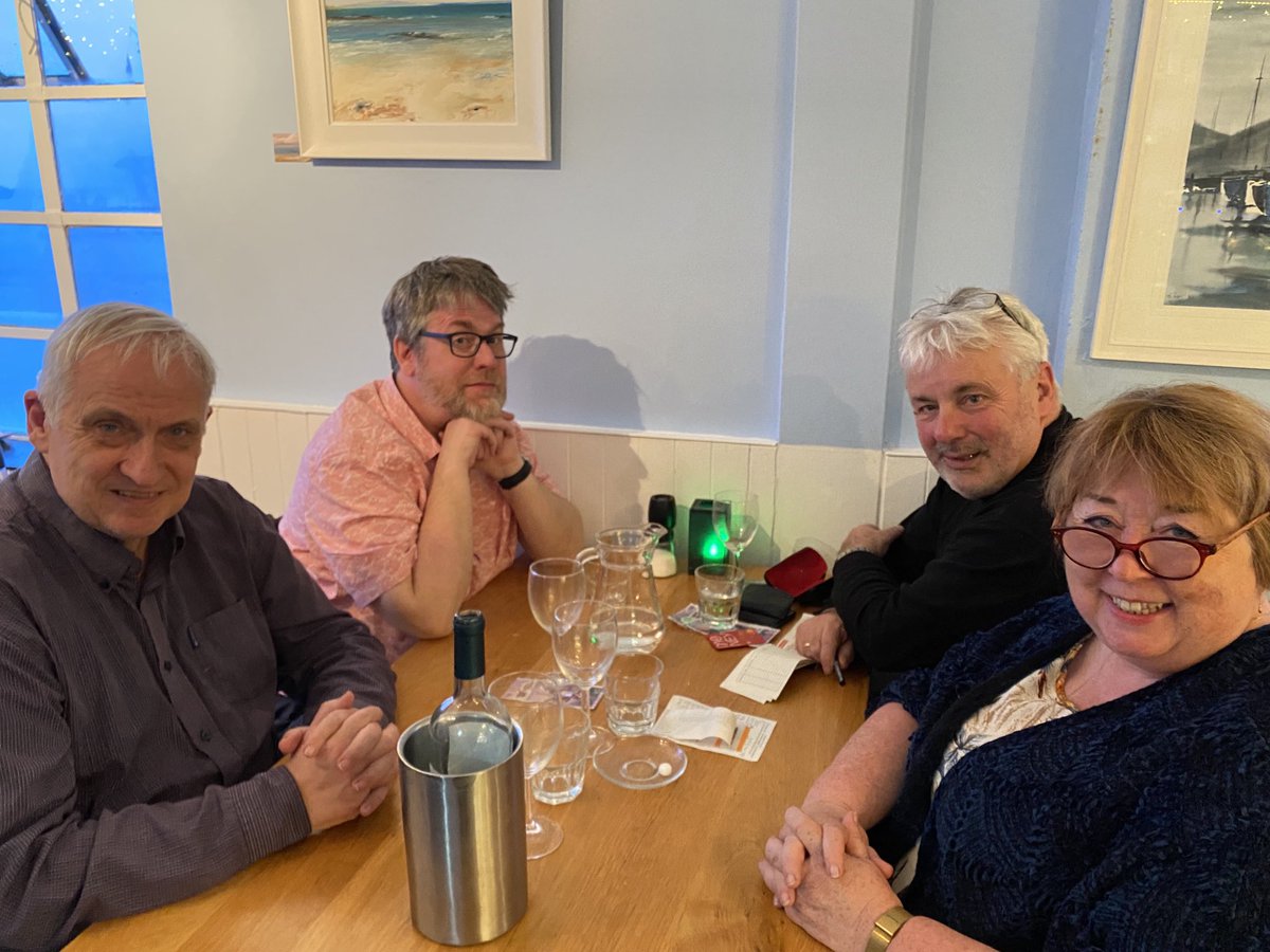 RosMcM's tweet photo. Me and my holiday pals in #CafeFish #Tobermory @Zaewiy (Himself) @moonrakerteach and Davy https://t.co/d2YIZknPyY
