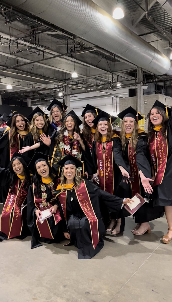 DominguezHills's tweet photo. Last, but least…..
The Graduate Commencement 🥳🎓
#csudhgrad22 https://t.co/RjJqeoGIzo