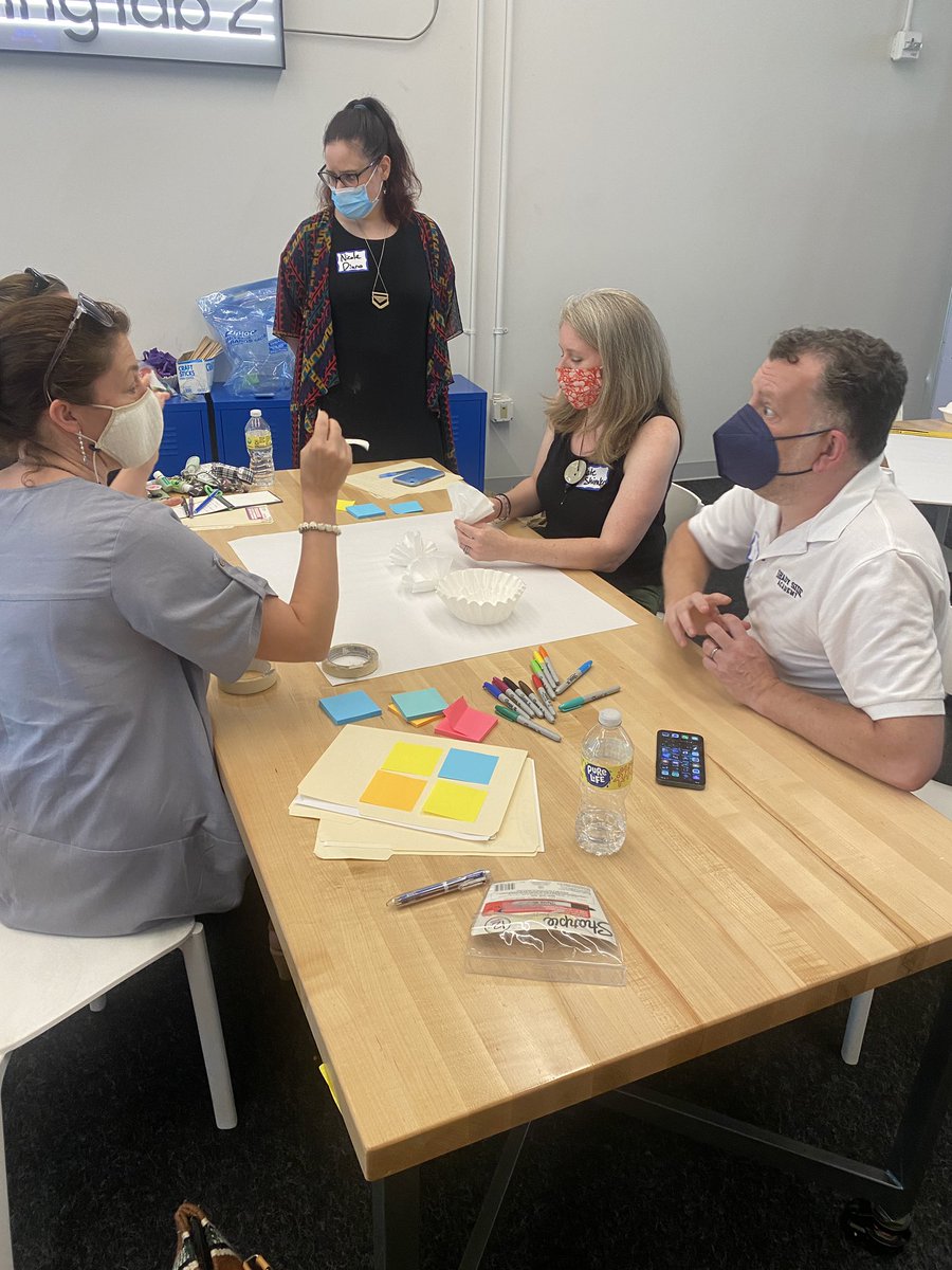 DesireeMatia's tweet photo. So grateful for the opportunity to connect and learn with so many creative educators at @AbDPittsburgh Teaching and Learning Institute. Especially co-presenting with my Propel Arts team. On a Saturday. In May! #dedication #propelarts #bornmakers https://t.co/GUhiNskQ1V