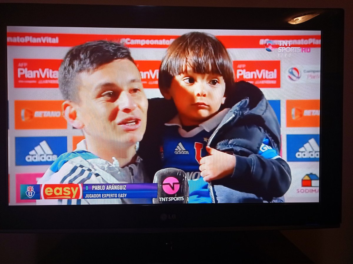 lobosorno's tweet image. Por qué garrita salió en la entrevista cargando a @ciclistazul ?