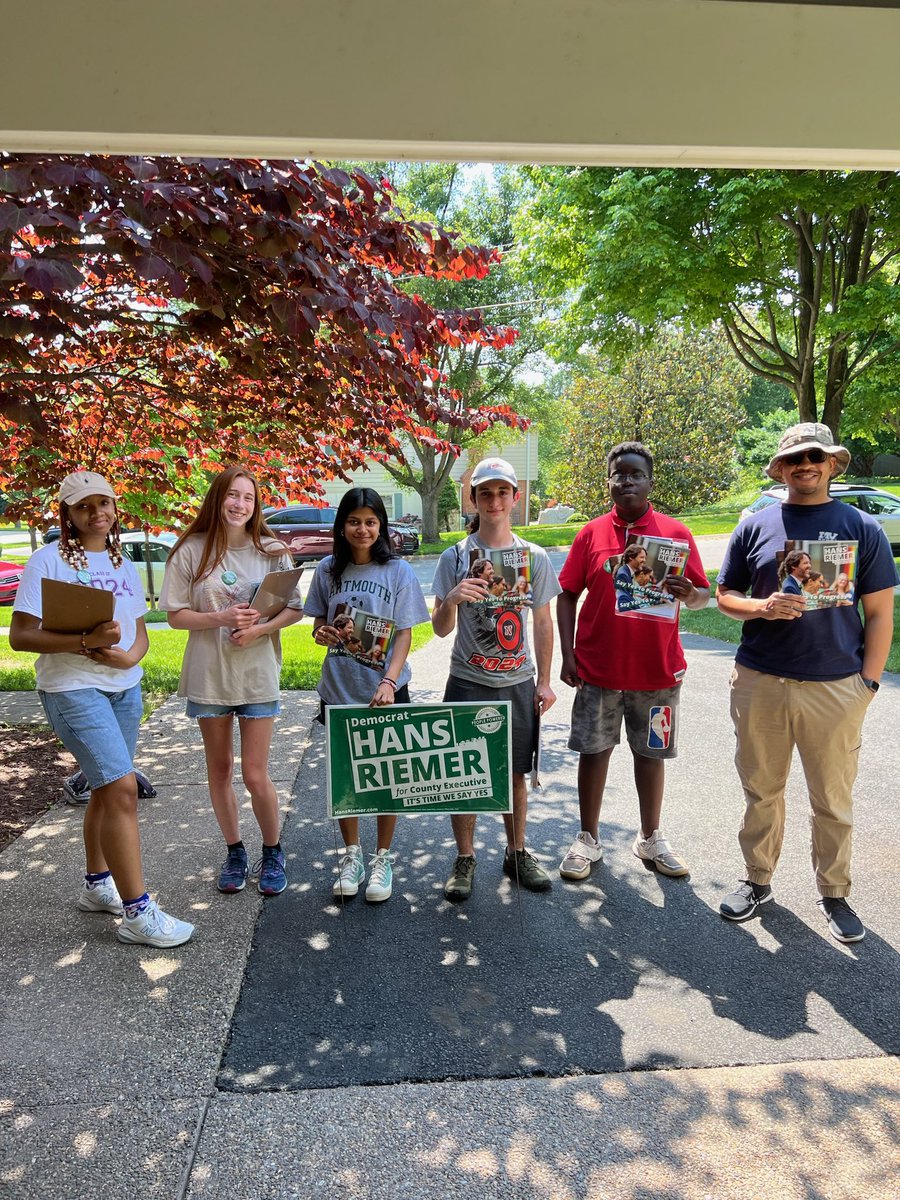 hansriemer's tweet photo. Coming to a door near you! Young people get the job done💪🏻💪🏻 https://t.co/fJt6T1See3