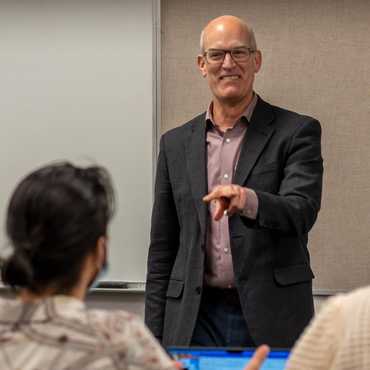 RepRickLarsen's tweet photo. On Friday, I joined students from @WWU’s Congressional Politics class to answer questions and discuss my work on behalf of Northwest Washingtonians.

Thank you for inviting me to campus and #GoViks! #WeAreVikings https://t.co/fAMCIvfWaN
