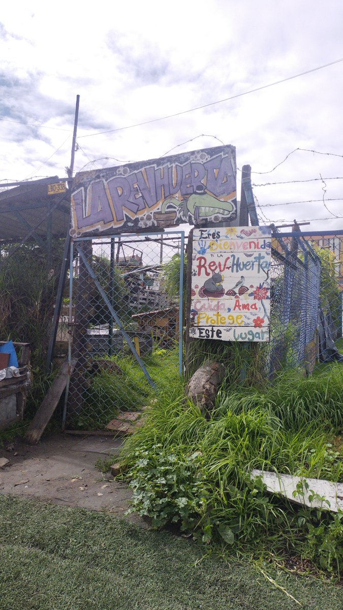 Seguimos avanzando en la construcción de nuestro Museo Itinerante de la Memoria, la paz y la reconciliación, en la localidad de Bosa, agradecemos por el apoyo al proceso REVHUERTA del barrio Nuevo Chile. <a href="/PnudColombia/">PNUD Colombia</a>