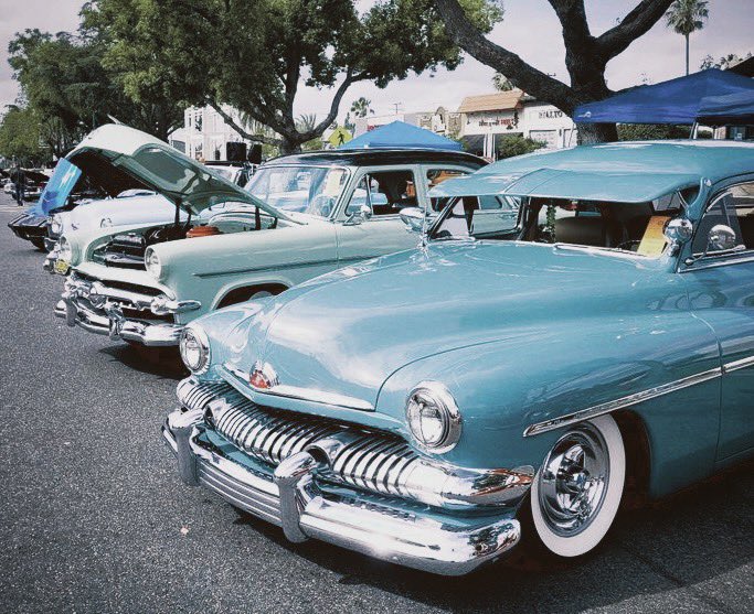 Tss seeing all these cars. Made me so stoked to start working more on my 1940 dodge 🙆🏻‍♂️