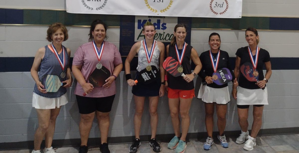 PickleballJaq's tweet photo. Gold in women’s doubles in Coshocton, Ohio. #pickleball #FindThePositive #TeamFAD https://t.co/MbuuWExcu1