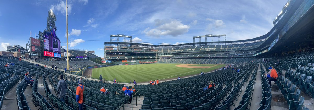 AvalancheFever's tweet photo. Here @CoorsField tonight we are part of #ArmedForcesDay at the park! Thank You to the Men and Women who currently serve and those who have served. #LGM https://t.co/xeNA6c9WF2