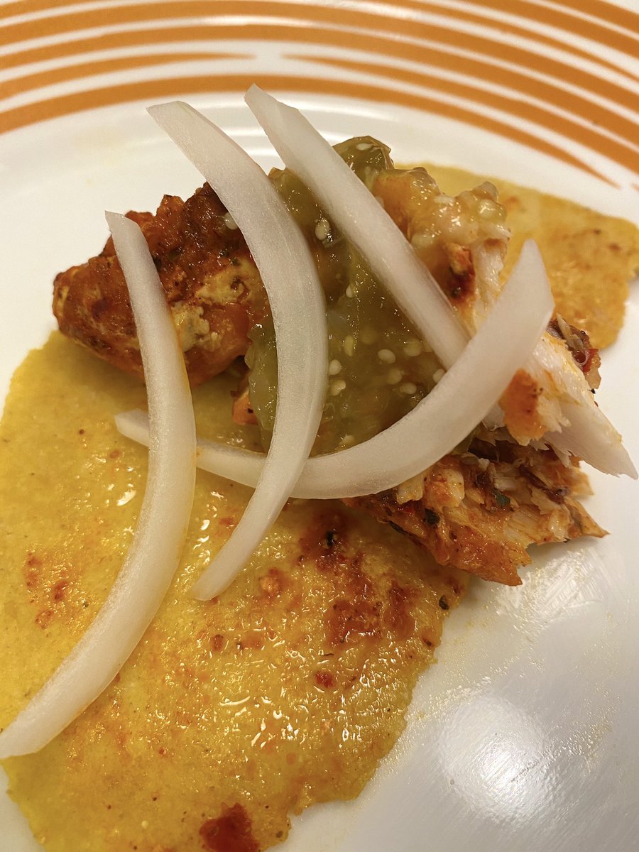 FoodAndDINK's tweet photo. Tonight we decided to make a homemade Mexican feast! Homemade corn tortillas, tomatillo and chile de arbol salsa, and fish with a guajillo/chile/citrus sauce. https://t.co/cnVZgkL2OK
