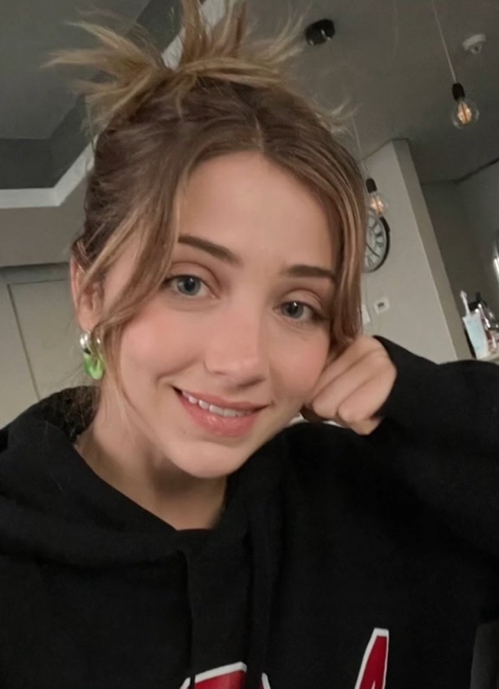 thinkremily's tweet photo. https://t.co/2TiWaEoVZC