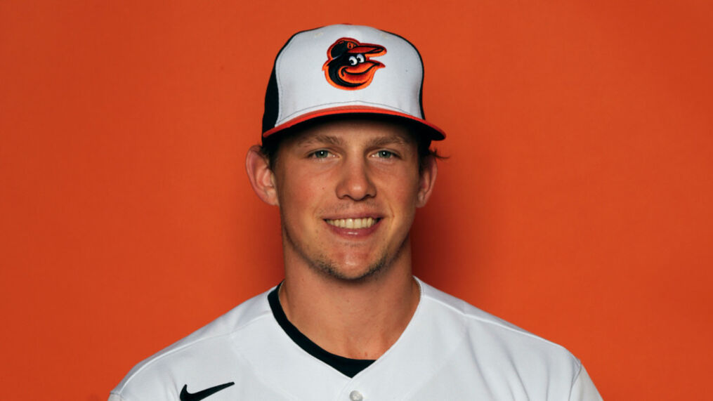 OriolesRSA's tweet photo. Been a struggle to find time to be able to watch the Orioles late night, but you know that I had to put them on tonight https://t.co/uU1h87EBeM