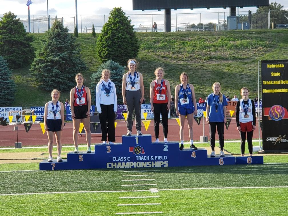 LVtrackandfield's tweet photo. Kylie was 6th in the 100m and 4th in the 200m. Awesome end to the season! Congrats, Kylie! https://t.co/eTyVVtr7kl