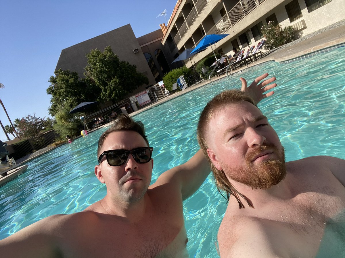 CautiouslyPod's tweet photo. Absolutely vibing at the day club to pregame the festivities. Packed out here https://t.co/qI4GtEvlwp