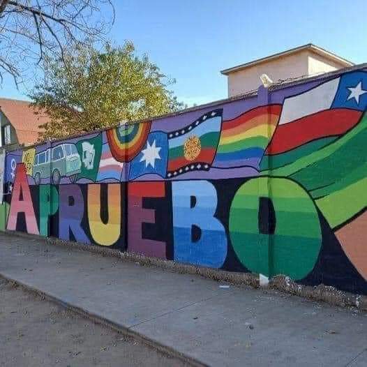 dtel123's tweet photo. Con colores en las calles.... Solo Apruebo de salida. #AprueboPlebicitoDeSalida #Apruebo #AprueboDeSalida https://t.co/xoZF7C1qHH