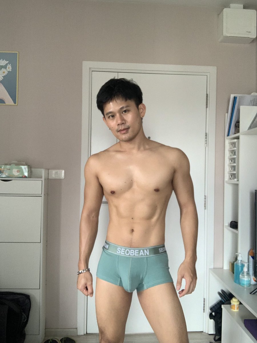 HereIamSan's tweet photo. กางเกงในสวยช่วยเสริมบุคลิกภาพนะครับ 
อย่าคิดว่ากางเกงในอยู่ข้างใน เพราะเราไม่รู้เลยว่าต้องถอดกางเกงนอกเมื่อไหร่ 🤭
🩲โปรลดเยอะสุดที่ทวิตเตอร์ 
@selectedformen_ เท่านั้น
พิกัด
🧡Shopee : https://t.co/bl8czXYOvu
💙Lazada : https://t.co/u5pqAU8GyL https://t.co/3ZI6SZAWtO