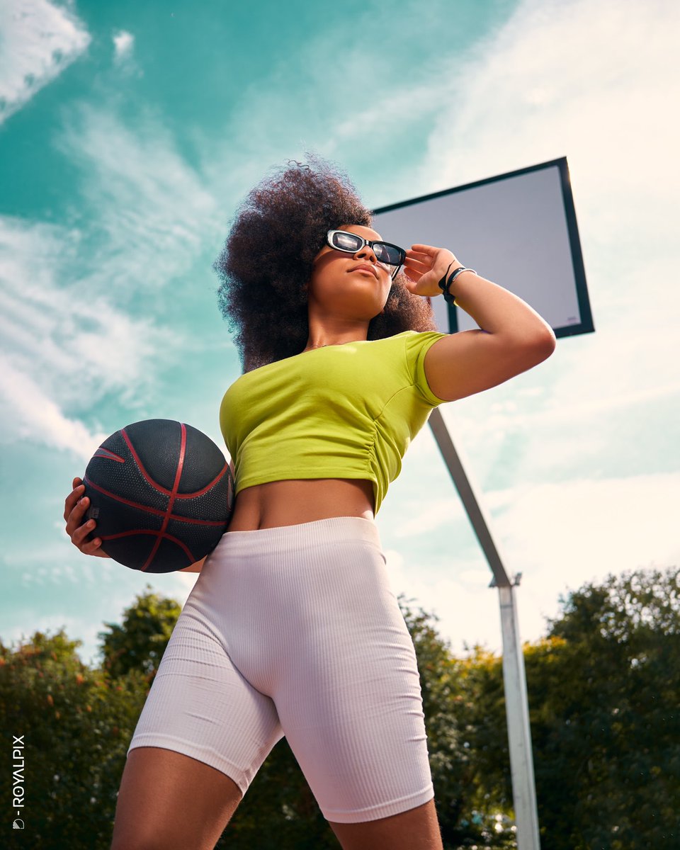 DestyProd's tweet image. #portraitbydestyprod #destyprodfs🖤 
📸: @destyprodfs 
💃🏾: @_11queenty_ 
.
.
.

#reims  #reimsopéra #suthamerica #charlevillemezieres #caraibes #parisienne  #paris #champagneardenne #reimstagram  #guyane #972 #974 #cayenne 
#reimstagram #villedereims #guyanaise #973