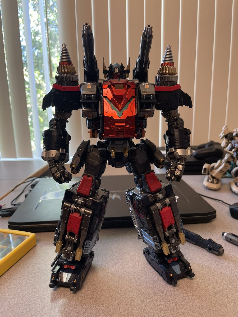 texatecnik's tweet photo. #ダイアクロン
#Diaclone
ヴァースキャリバーの上腕を延長して可動域を増やして見た。 https://t.co/40ClnUuriK