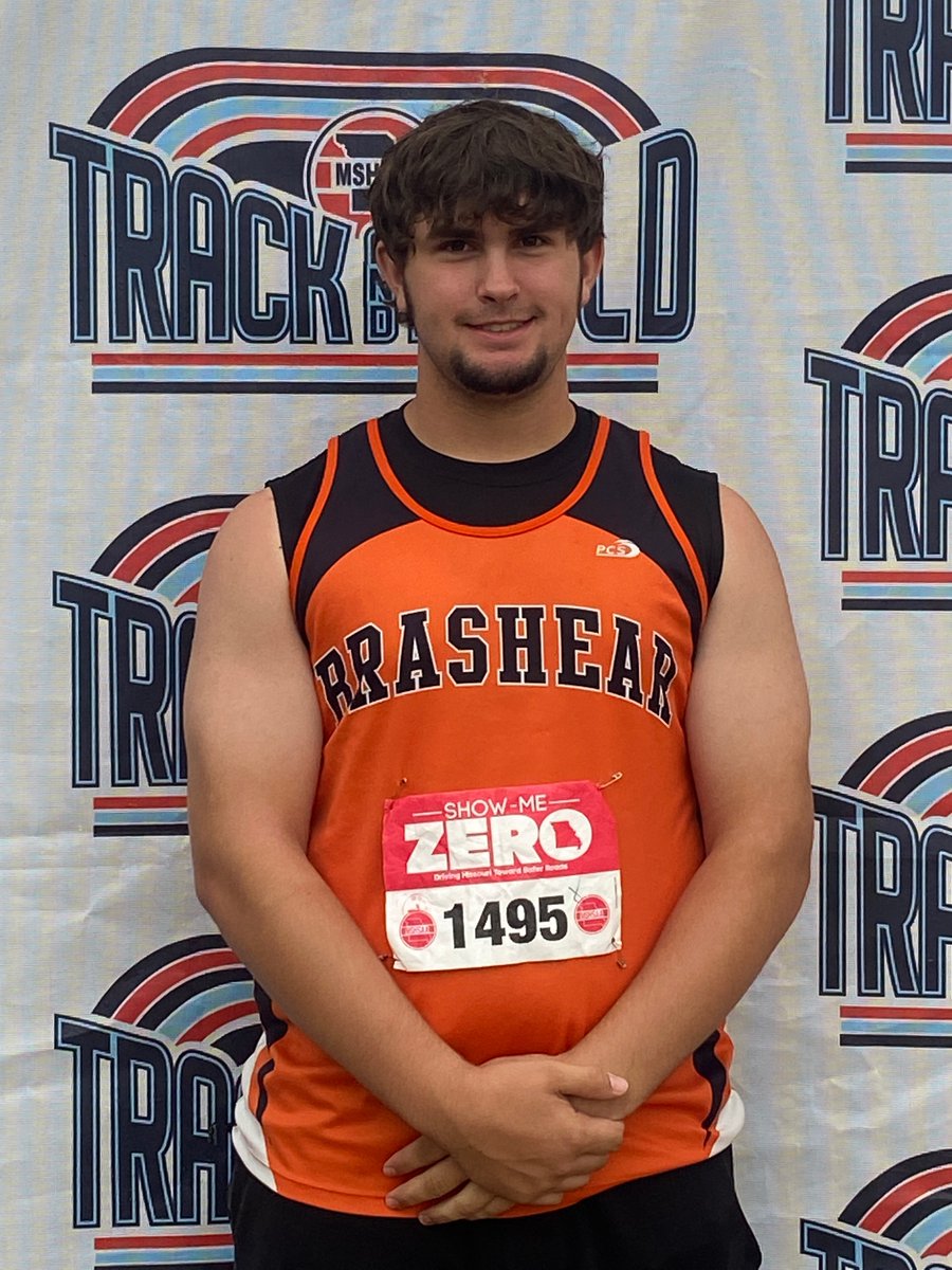 JessicaErwin17's tweet photo. Congratulations to Nate Triplett for his 11 place performance in shot and 10th place in discus in class 1 state track! #itsthetigerway #proudcoach https://t.co/9VTDtdtT1t