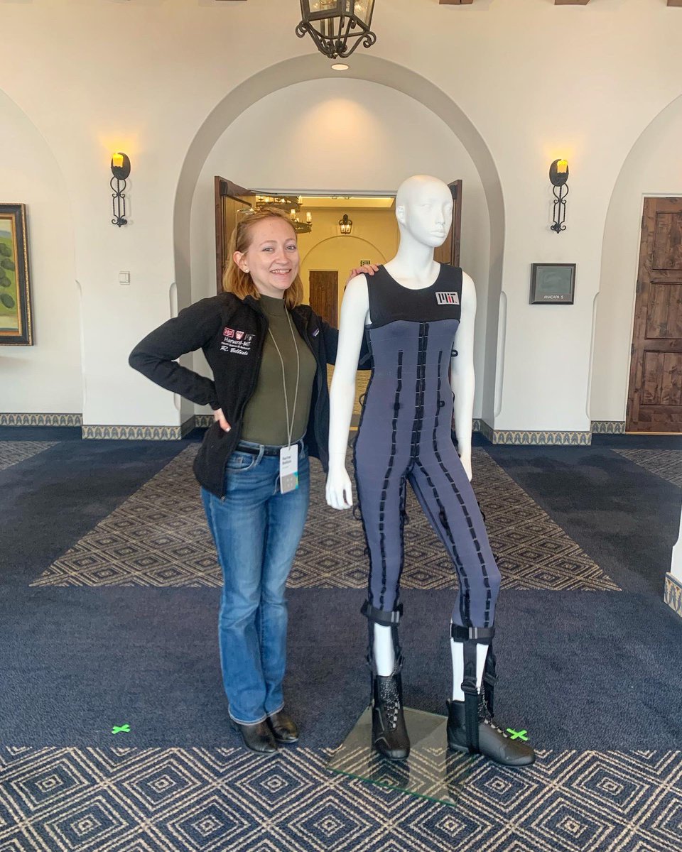 rachbellisle's tweet image. Spring Semester Recap 2 - Had lots of fun attending the #MARSConference this March with @DavaExplorer as part of the MIT Demo Support team. Lots of spacesuits and amazing tech demos! (See my thesis project and our team’s spacesuit sleeve demo in the last two photos