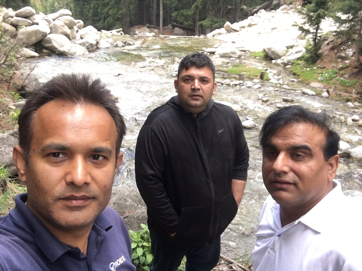 ismailchadhar's tweet photo. (Badgoi Pass) Kumrat towards Utrar, District Dir, Malakand Division. https://t.co/aL9Zfb4Oh2