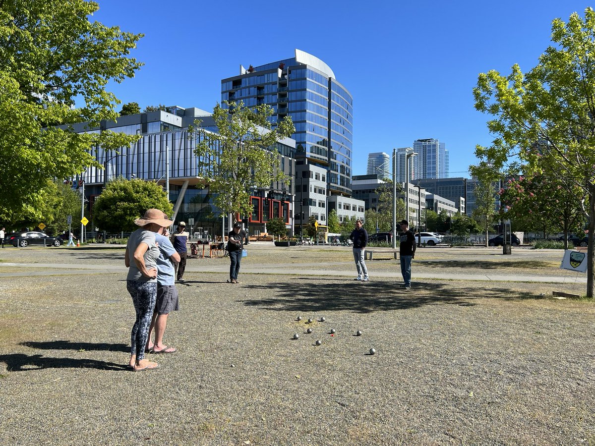 PetanqueInSeattle tweet media