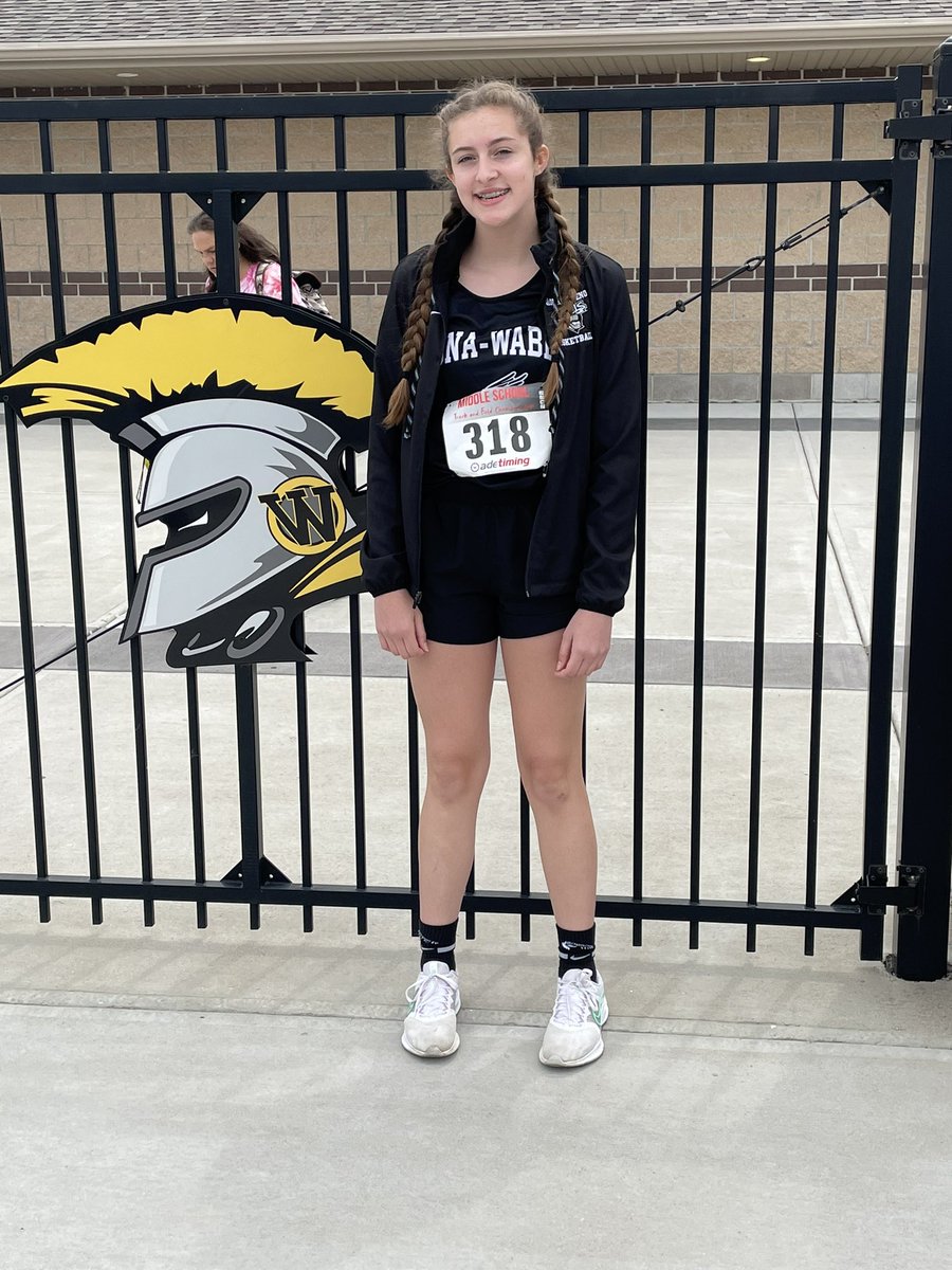 Richard66070046's tweet photo. Faith is the first Laona Wabeno runner to make it to the jr high state track meet.  She took 4th for 7 th graders and 18th overall. Great job Faith #Laona212 https://t.co/LumFYb0LLR