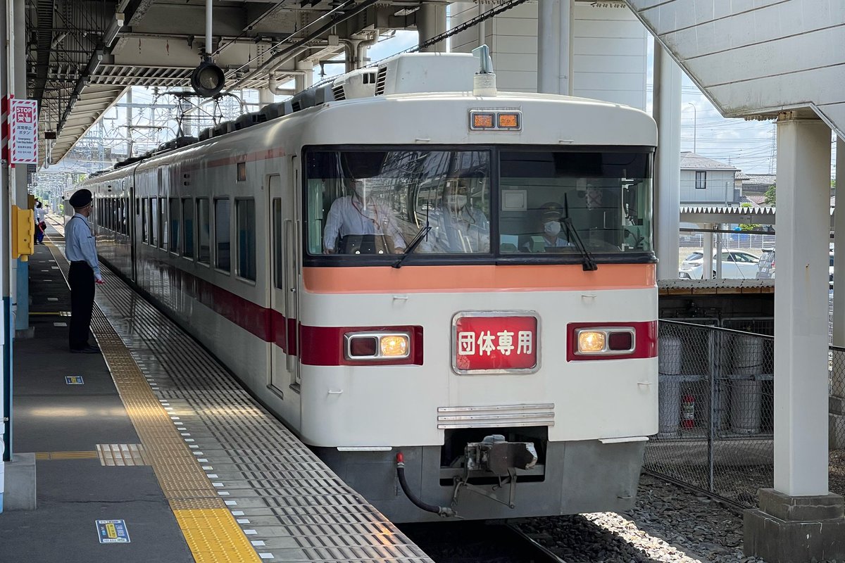 Rail_Channel's tweet photo. 団臨の浅草〜南栗橋は #353F
#351F は相変わらず #8111F の前に留置してて、時々居なくなる。錆だらけなんで使いにくいでしょうね・・・

#350型 https://t.co/kqvGFS2aQj