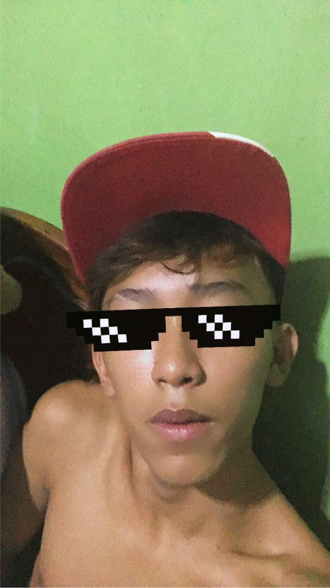 memats17's tweet photo. <3 <3 https://t.co/P9dl9QRoab
