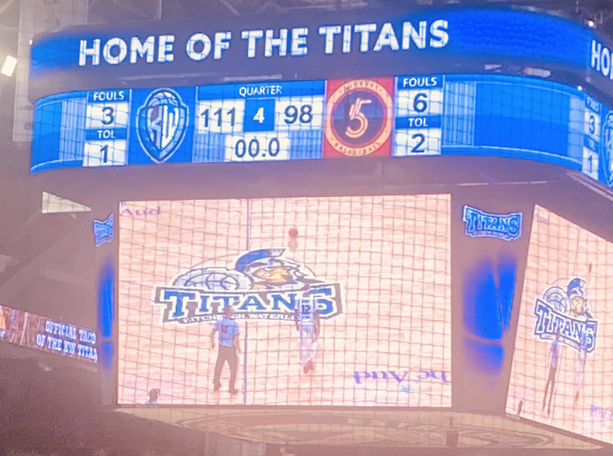 Titans knock off Sudbury Five and advance to the finals