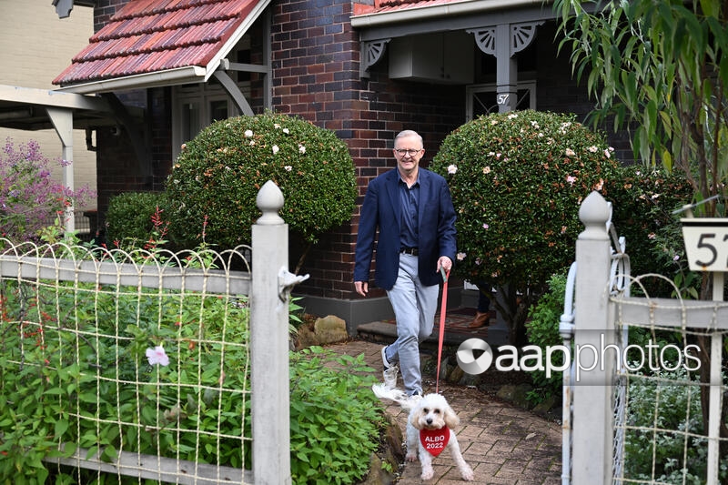 RT @aap_photos: Pix: Anthony Albanese Election Reaction https://t.co/RcjJAuXf9L https://t.co/fnWufjfp1A