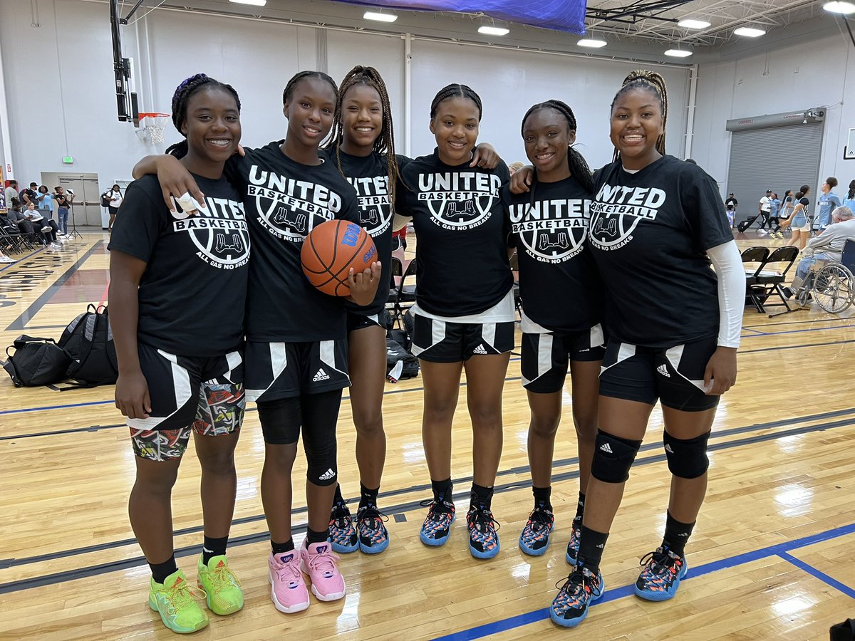 We pulled up to the <a href="/adidas3SSB/">adidas 3SSB</a> session 6 deep and handling our business. 3-0 and one more tomorrow   @egbhoops 16u 3SSB