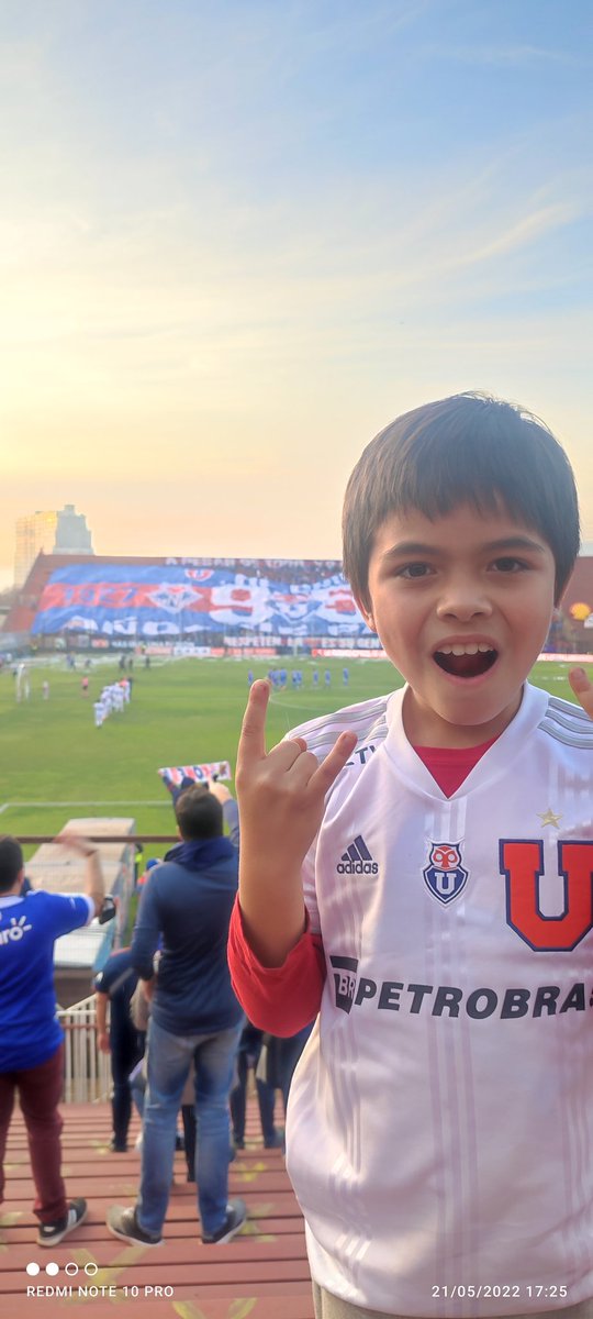 Qué lindo es ser de la U @Danigna17