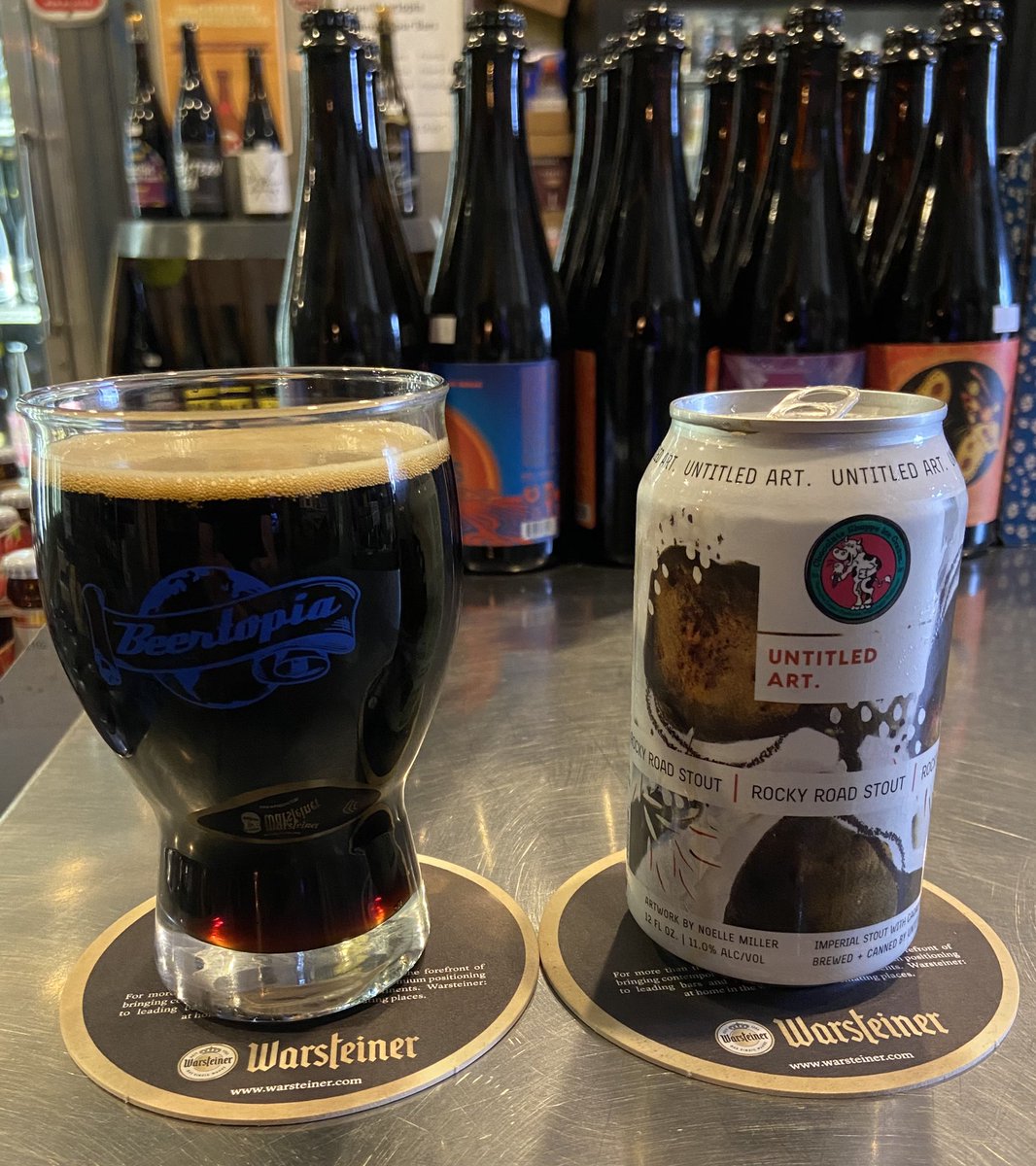 SP__1994's tweet photo. Rocky Road Stout - Untitled Art Brewing. 11% ABV 🍻🍻 https://t.co/HLe1pI8RXO