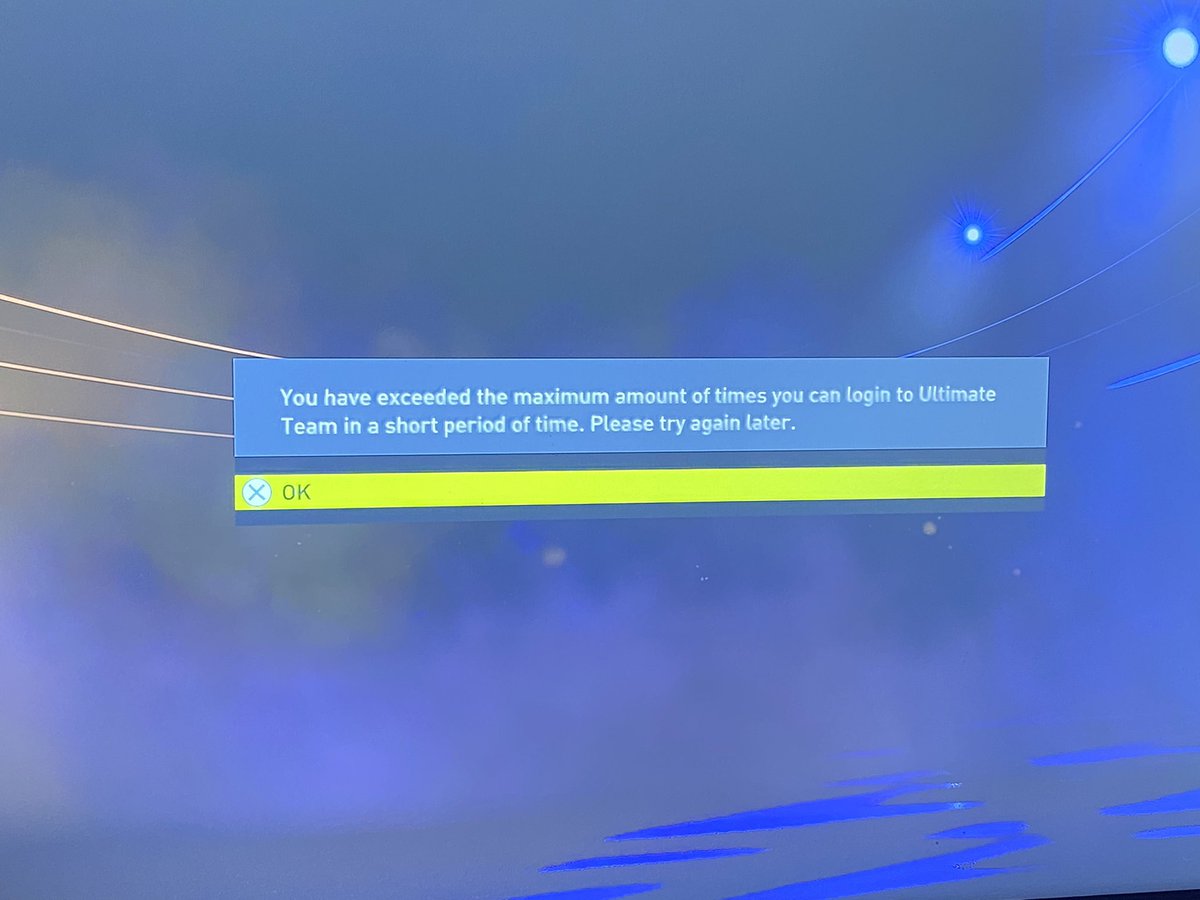 Fredos22's tweet image. What is this? I literally logged this morning only ? @EAHelp @EASPORTSFIFA